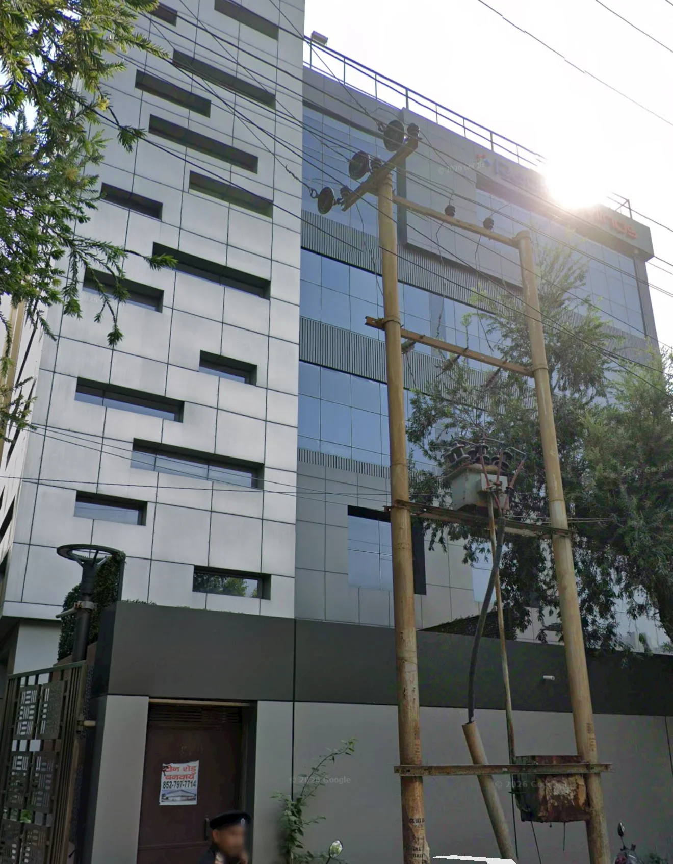Signify Innovations India Office Dismantling and Bare Shelling Project